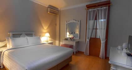 Braja Mustika Hotel Bogor