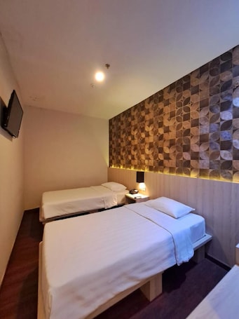 Spa. Ancyra by Continent - Poso