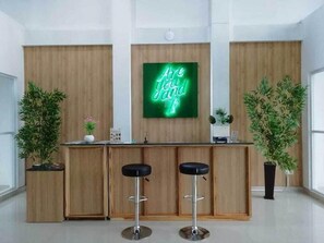 Lobby - Are You And I Bed and Breakfast (Bandung)