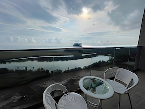 Dining - Imperio Residences by Lets Stay (Malacca City)