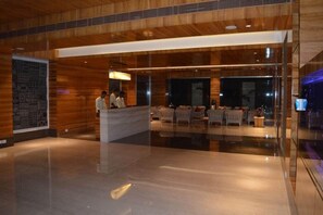 Lobby - Welcomhotel Kences Palm Beach (Tirukalukundram)