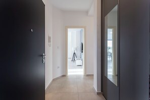 Interior - Apartment Sang Near The Beach, Pula, Croatia (Pula)