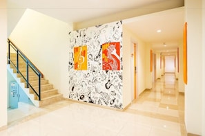 Interior - Front One Inn Muntilan (Muntilan)