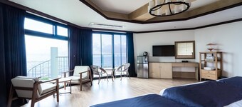 Aewol Cutiepie Hotel