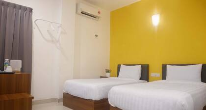 Brezza Hotel Sitiawan