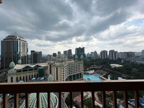 Khuôn viên nơi lưu trú