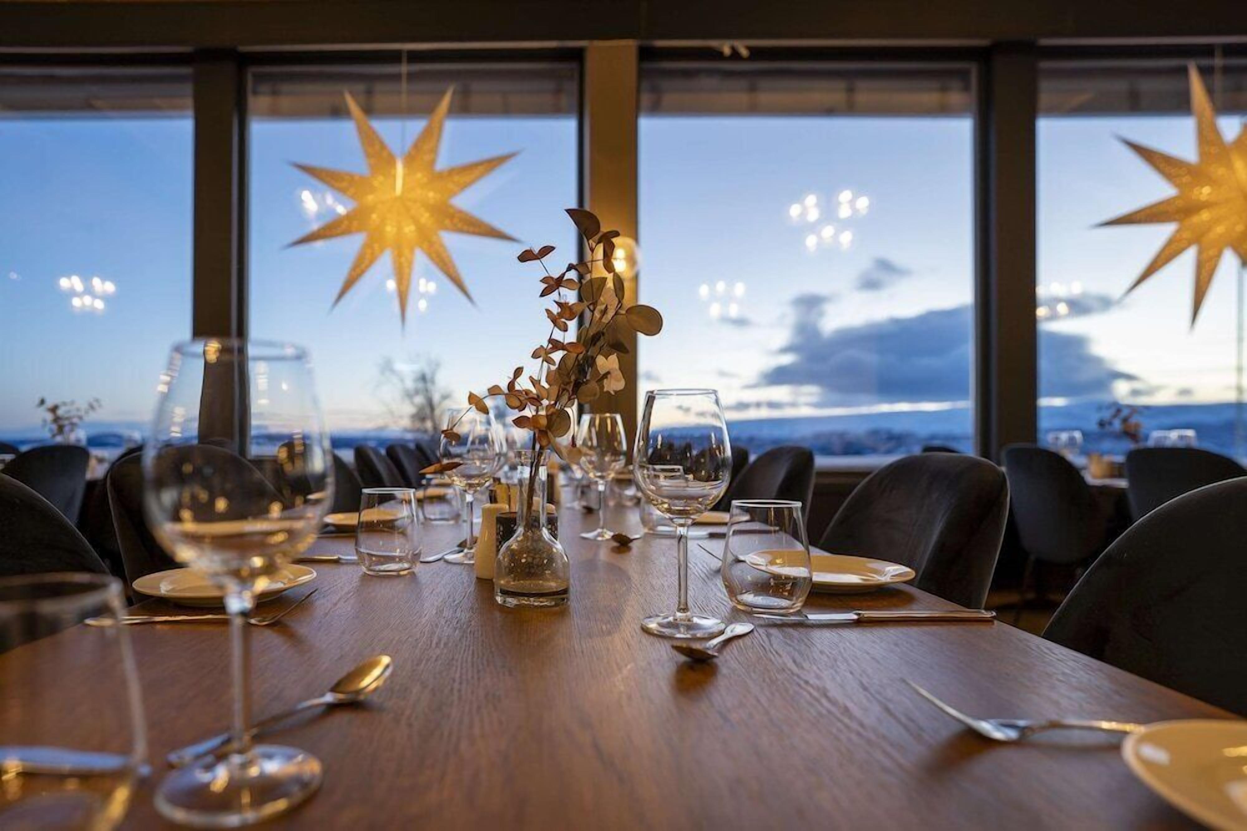 تناول الطعام