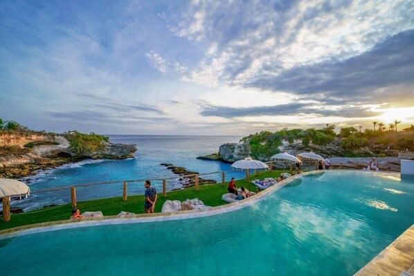 Pool - Blue Lagoon Avia Villas (Ceningan Island)