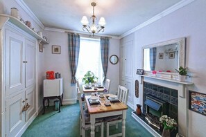 Dining - Garth Dderwen Victorian Guest House (Betws-Y-Coed)