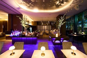 Dining - Hotel Elcient Osaka (Osaka)