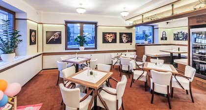 Graphic Hotel Novy Jicin