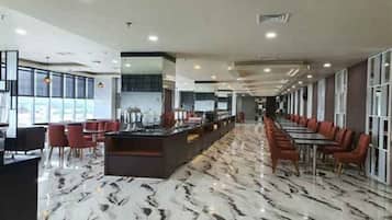 تناول الطعام