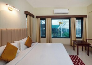 Room - Mystic Valley Spa Resort (Igatpuri)