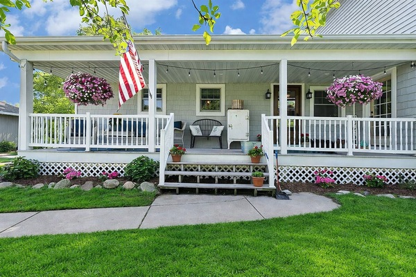 A porch to sit, relax, and unwind on!