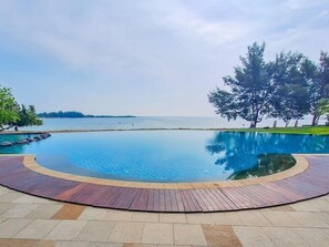 Outdoor pool - Sekuro Village Beach Resort Jepara (Mlonggo)