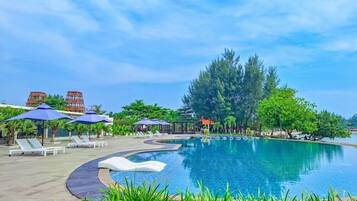 Outdoor pool