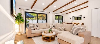 Boca Raton Retreat, Heated Pool, Putting Green, Game Room, Near Beach, Sleeps 7
