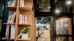 Interior - Da Dun Street Inn (Taichung)