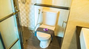 Bathroom - ATK Hatyai Hotel (Hat Yai)