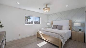 4 bedrooms, iron/ironing board, travel cot, free WiFi