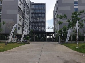 Property grounds - Iresidence Hotel Pathumthani (Khlong Luang)