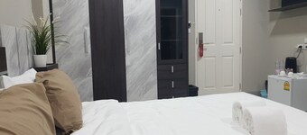 Iresidence Hotel Pathumthani