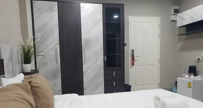 Iresidence Hotel Pathumthani