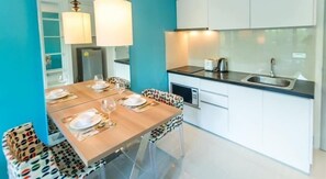 Private kitchen - Atlantis Condo Resort Pattaya EVT (Pattaya)