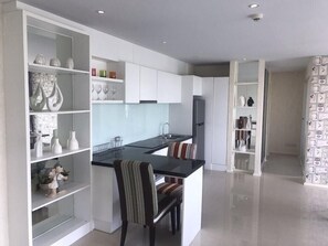 Private kitchen - Atlantis Condo Resort Pattaya EVT (Pattaya)