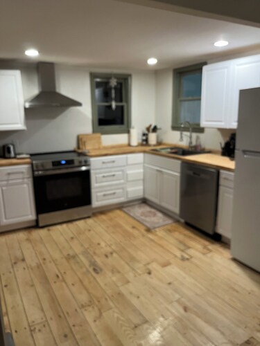 NEW! Spacious 4BR Ski Getaway -  Minutes to Jiminy & Bousquet