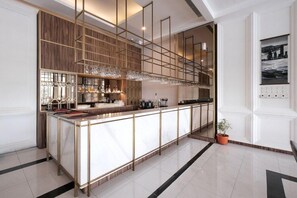 Bar (on property) - Bigland Hotel Bogor (Bogor)