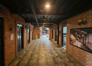 Interior - Edensor Hills Villa, Resort & Cafe (Bogor)
