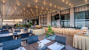 Ristorazione all'aperto