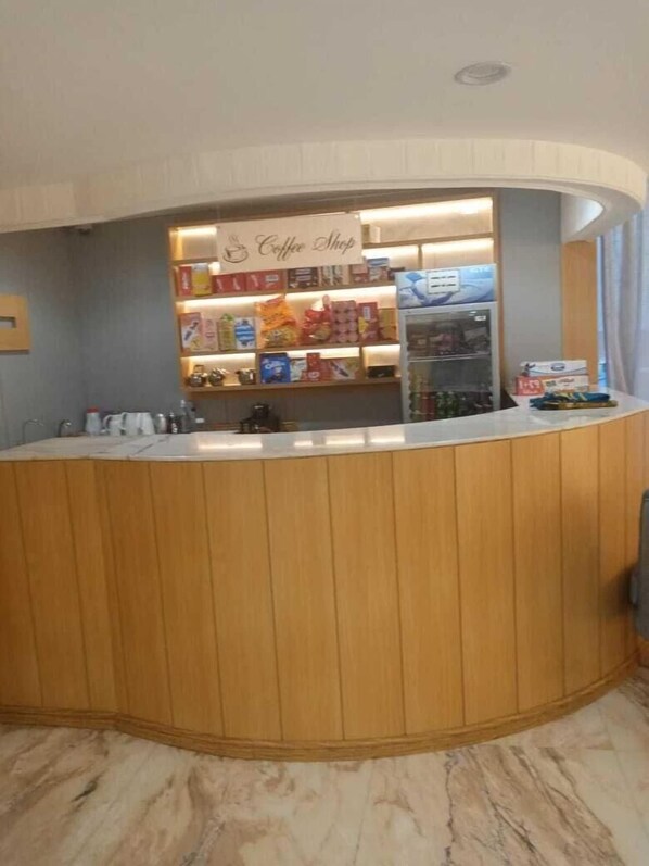 Lobby - Khreis Suites Hotel (Riyadh)