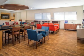 Dining - Holiday Inn Express And Suites Dahlonega University Area, an IHG Hotel (Dahlonega)