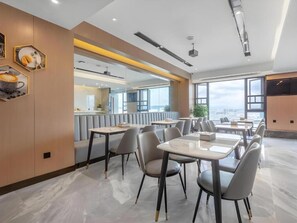 Dining - GYA Kunming Zijin Center Xiaodong Village Metro Station Hotel (Kunming)