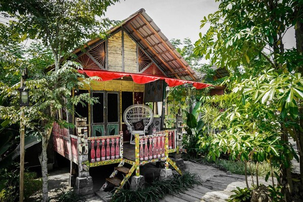 Khuôn viên nơi lưu trú