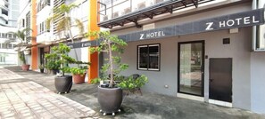 Exterior detail - Z Hotel Ara Damansara, Lrt, Mall, Airport (Petaling Jaya)