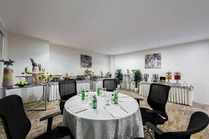 Dining - Elian Hotel (Riyadh)