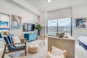 Living area - The Bradley Wynwood (Miami)