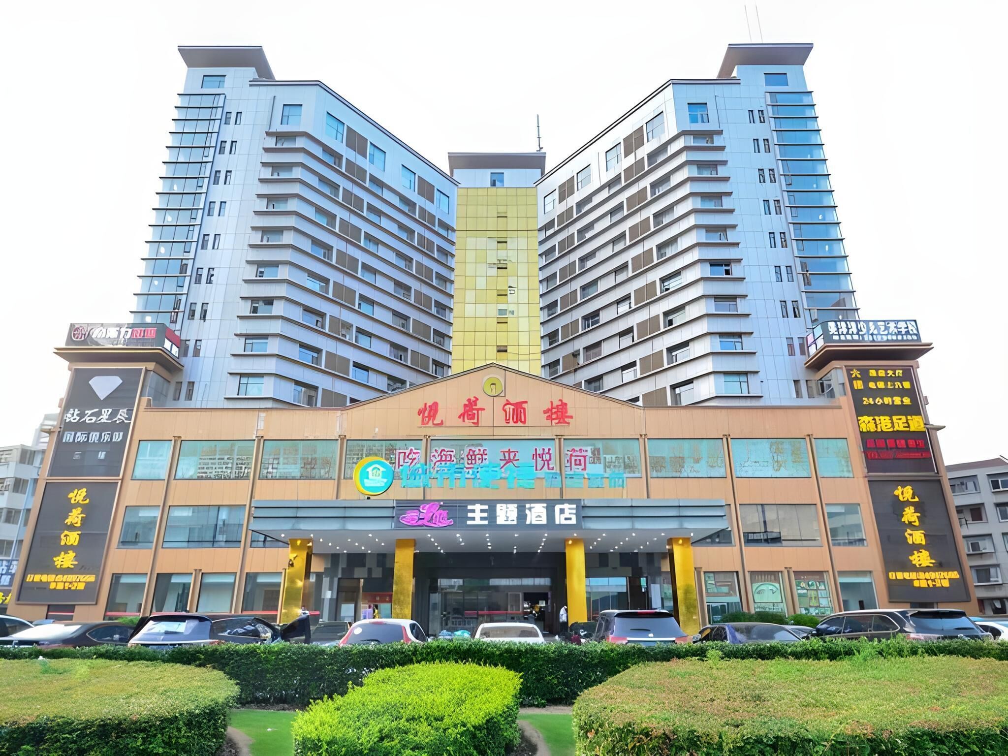 المنشأة من الخارج