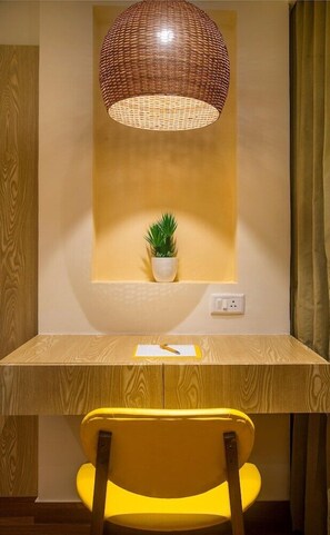 Interior - Bloom Boutique Ranjit Avenue (Amritsar)