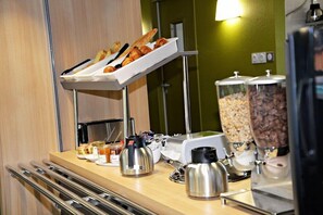 Dining - B&B Hotel Ales Pole Mecanique (Saint-Martin-de-Valgalgues)