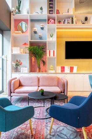 Living area - B&B Hotel Antwerp Centre (Antwerp)