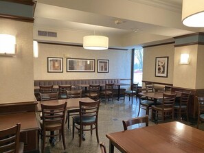 Dining - Troy Inn & Suites (Troy)