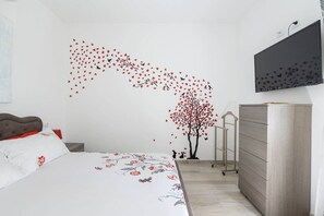 Iron/ironing board, WiFi, bed sheets - Asia Suite Marconi 560 Mbps WiFi Self Check-in (Roma)