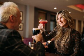 Bar (in der Unterkunft)