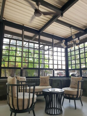 Interior - Sambina Prime Hotel by Danapati (Jakarta)