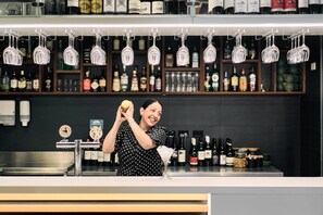 Bar (di hartanah)