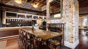 Bar (on property) - Holiday Inn West Perth (Perth)